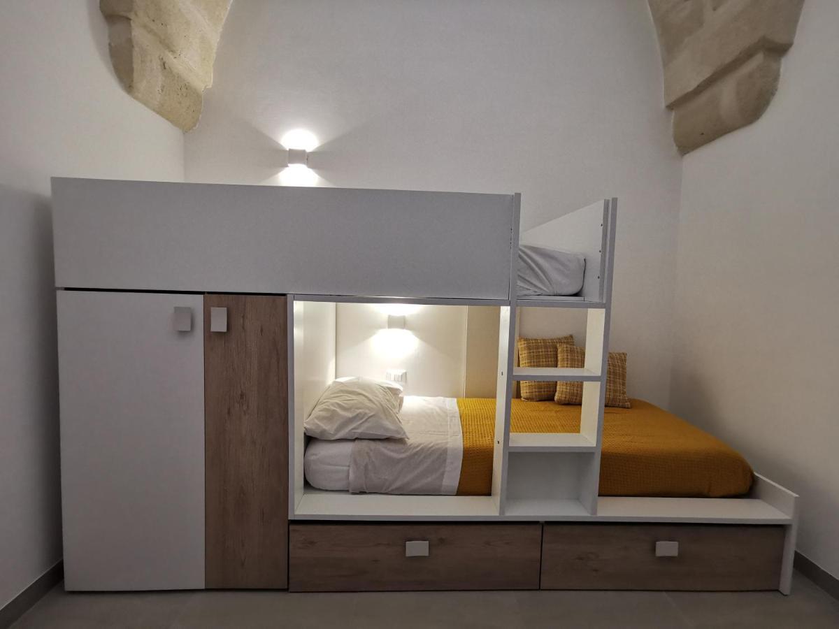 דירות Crispiano A Casa Di Tina מראה חיצוני תמונה