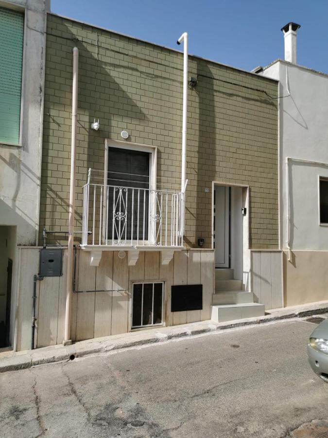 דירות Crispiano A Casa Di Tina מראה חיצוני תמונה